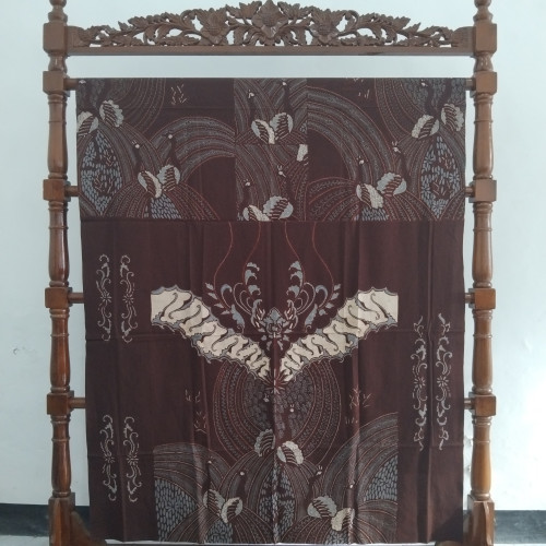 Kain Batik Tulis Pola Kemeja Motif Merak Ngibing mix Lereng Warna Abu Tua Soga