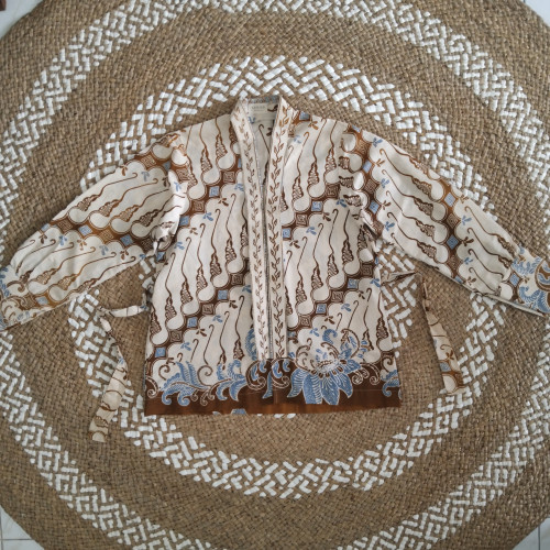 Outer Batik Cap Motif Lereng Sintung Kembang Areuy Warna Soga Biru